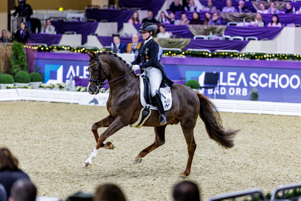 Alongside the piaffe and passage, the canter is an absolute highlight at Viva Gold. Photo: sportfotos-lafrentz.de