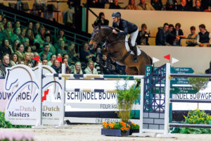 Guerdat wins the main jumping competition in ‘s-Hertogenbosch on Saturday, Vogel continues to perform well