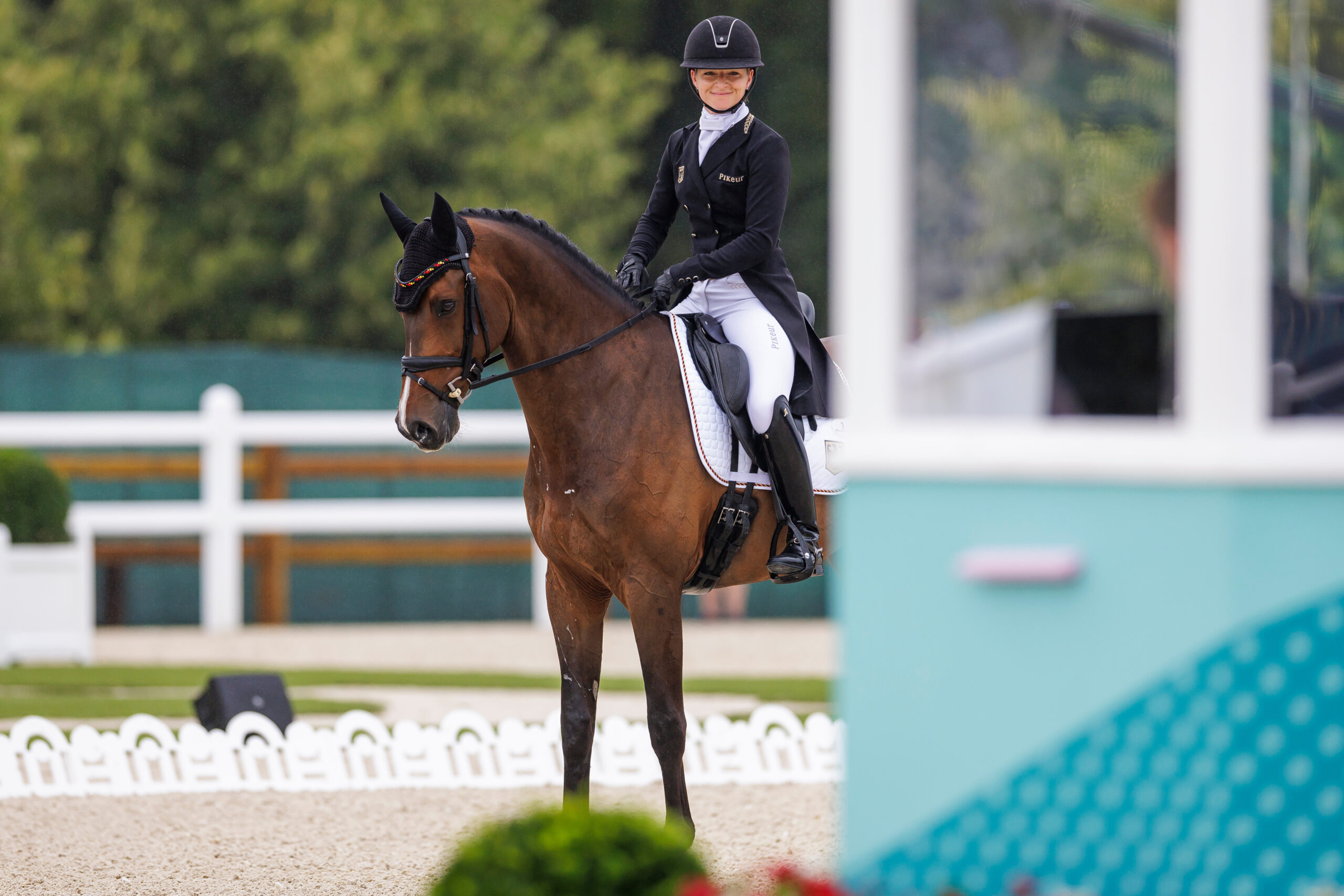 Julia Krajewski und ihr Kader-Newcomer mit Start-Ziel-Sieg zum Saisonauftakt