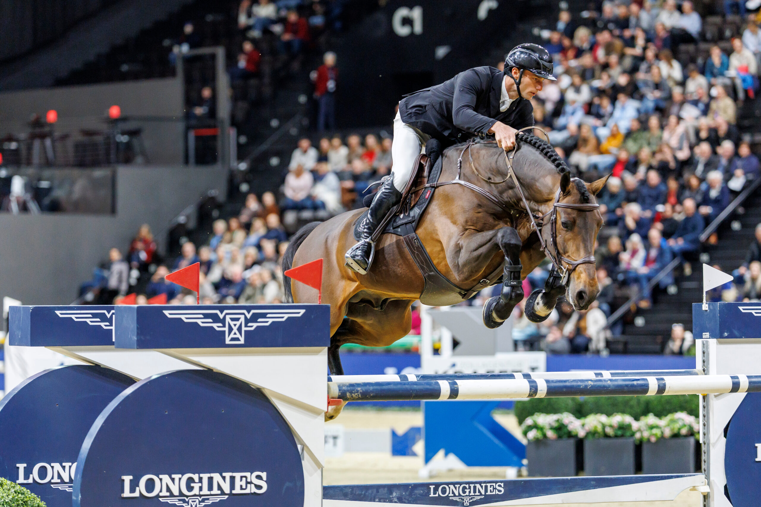 Erster Start, erster Sieg für Richard Vogel in ’s-Hertogenbosch