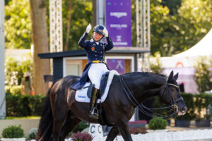 Grand Prix an Therese Nilshagen mit Zukunftspferd, vielversprechende Auftritte deutscher Youngster