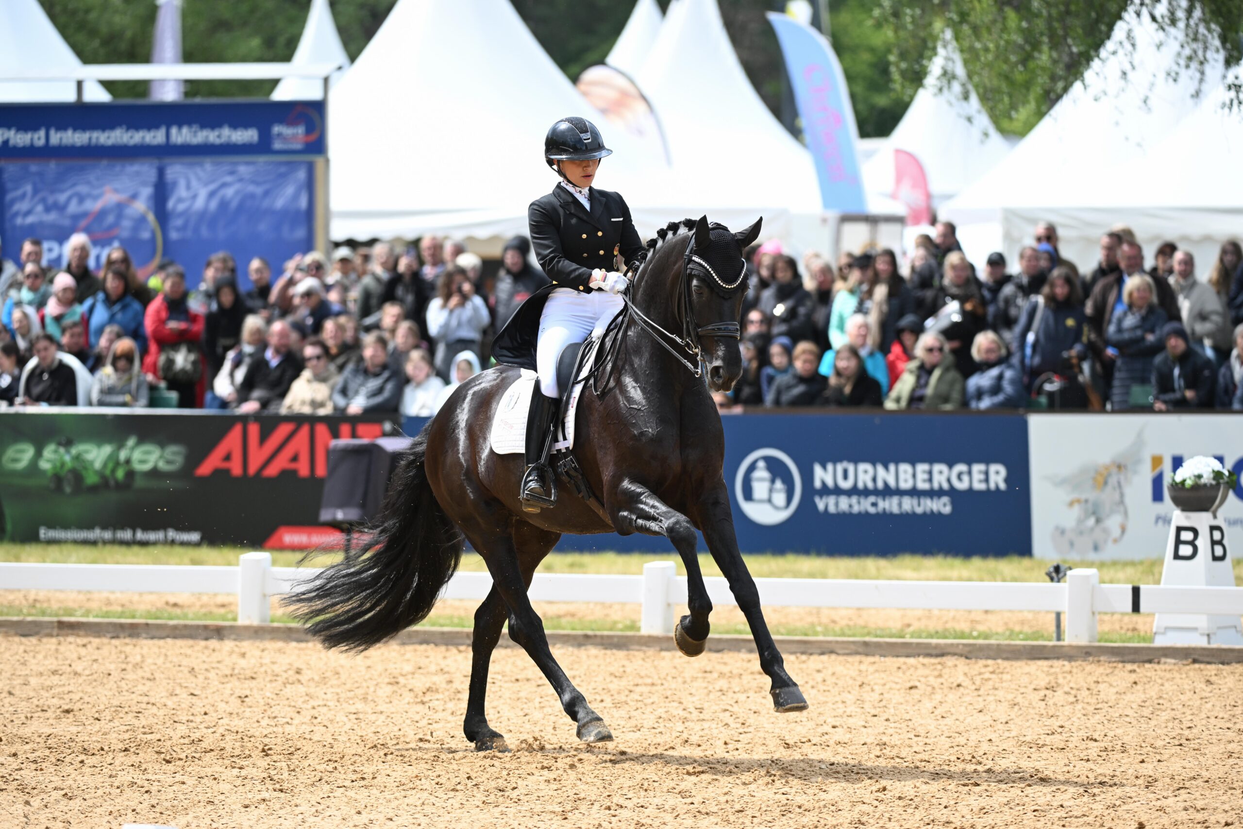 Charlott-Maria Schürmann and Dante's Pearl OLD in Munich, where the pair won the Grand Prix Special with over 77 percent. Photo: Hubert Fischer 