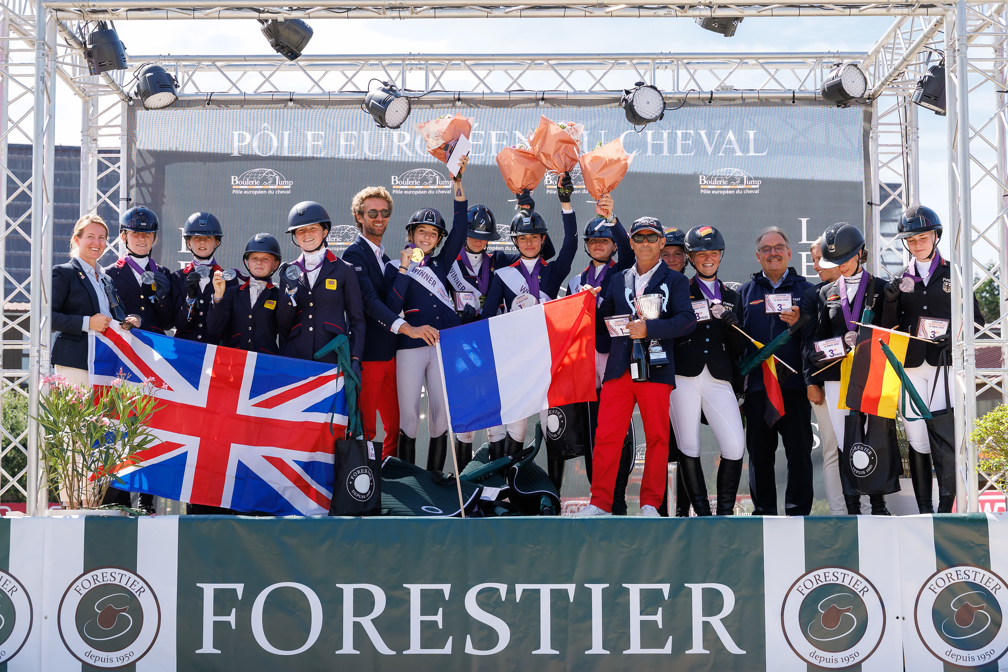 These six pairs will represent Germany at the European Pony Eventing Championships