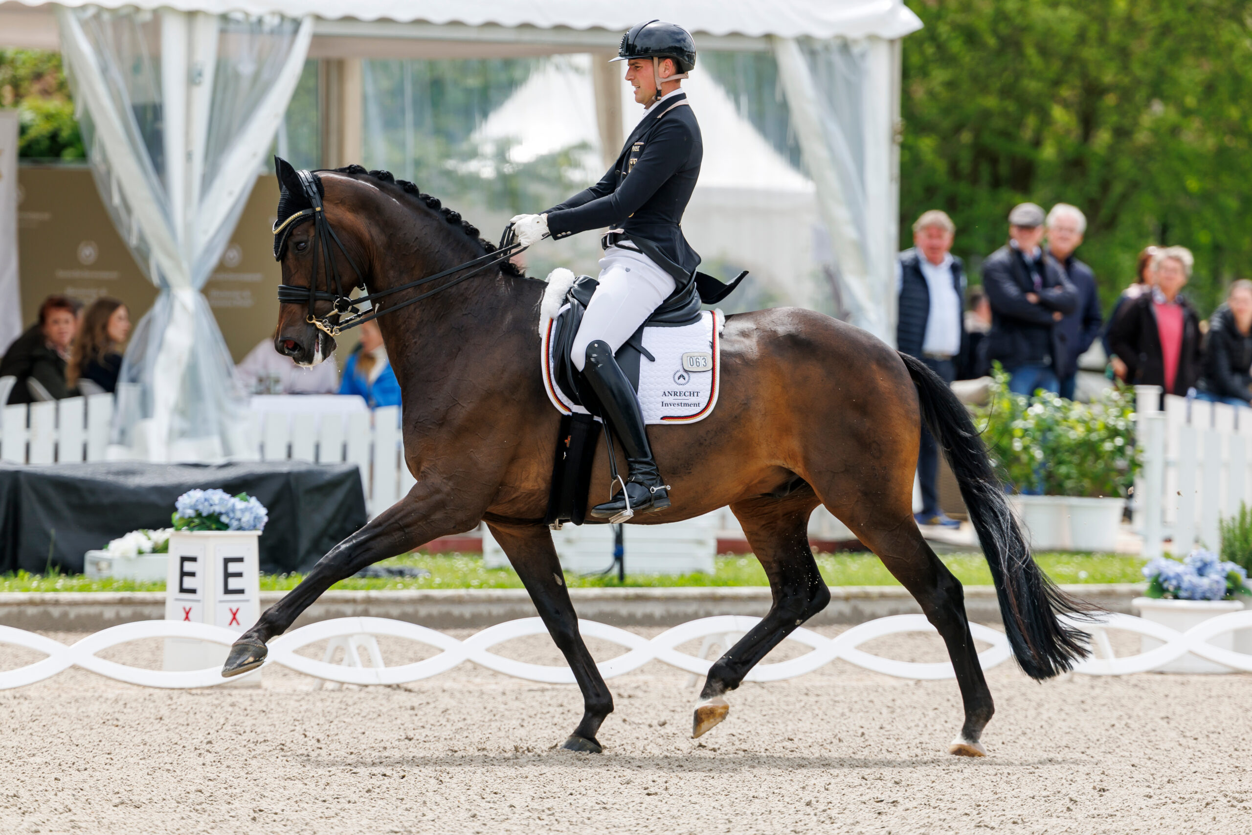 Frederic Wandres und Bluetooth. Foto: Sportfotos-lafrentz.de