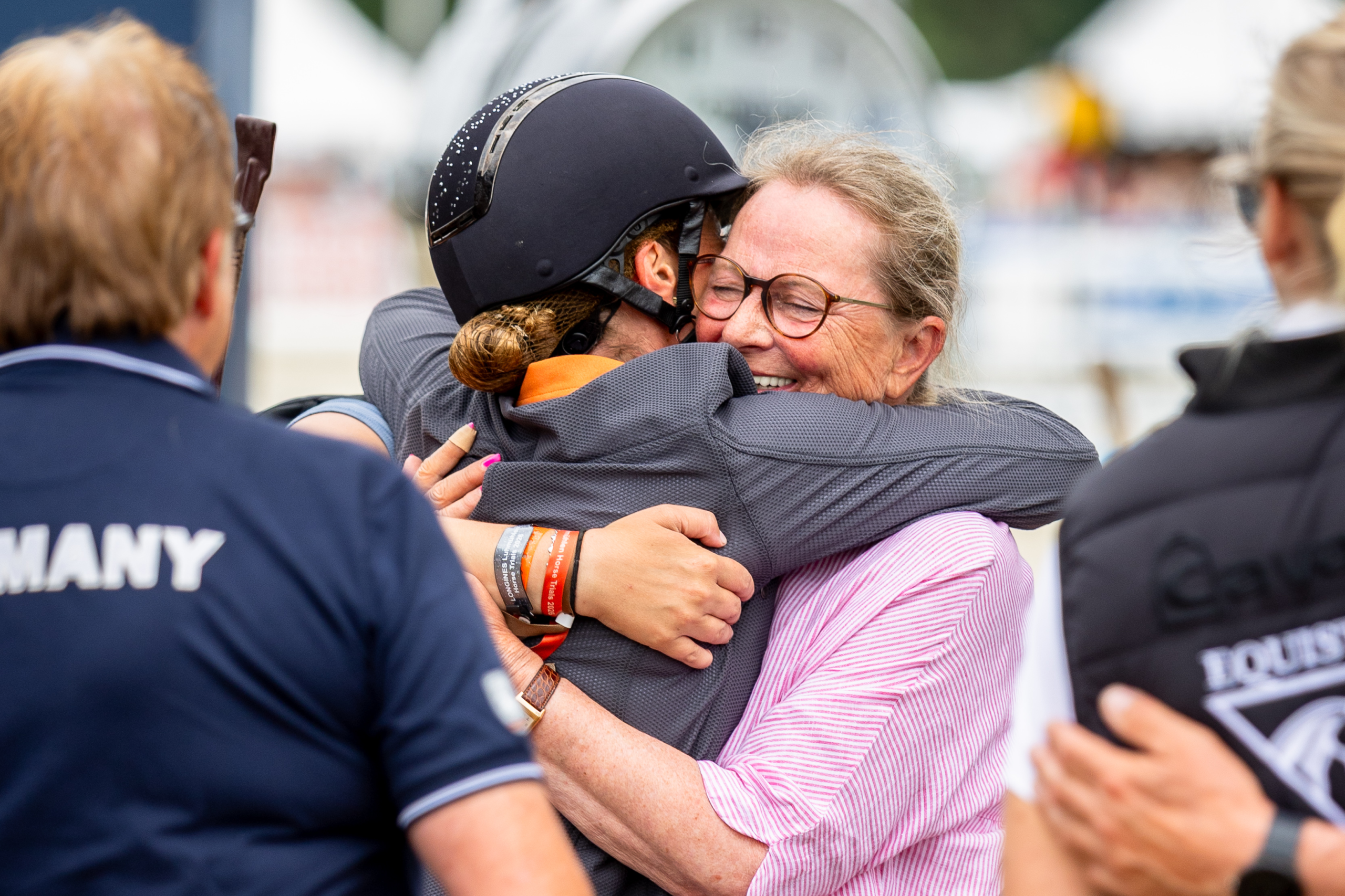 Managerin und Mama Monika Tietz freut sich über ihre Fünf-Sterne-Tochter. Foto: foto-ix.de
