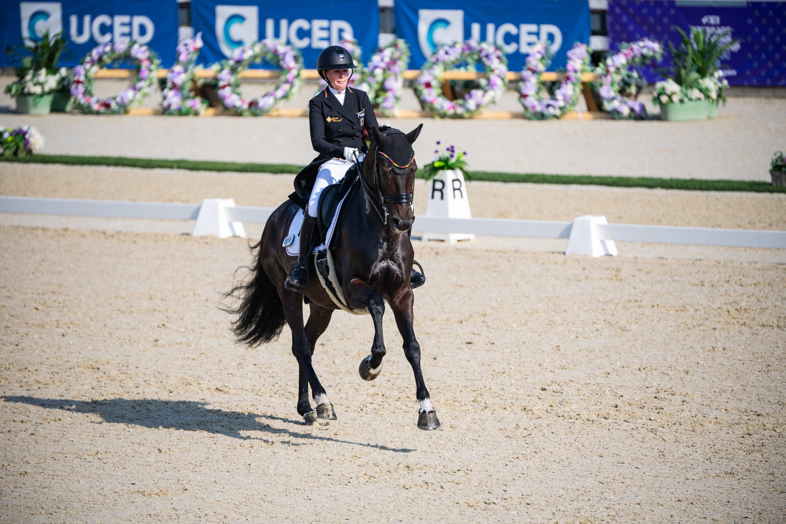 Seit heute Doppeleuropameisterin der Junioren: Clara Kohoutek und Dark Dancer.
Foto: FEI/Lukasz Kowalski