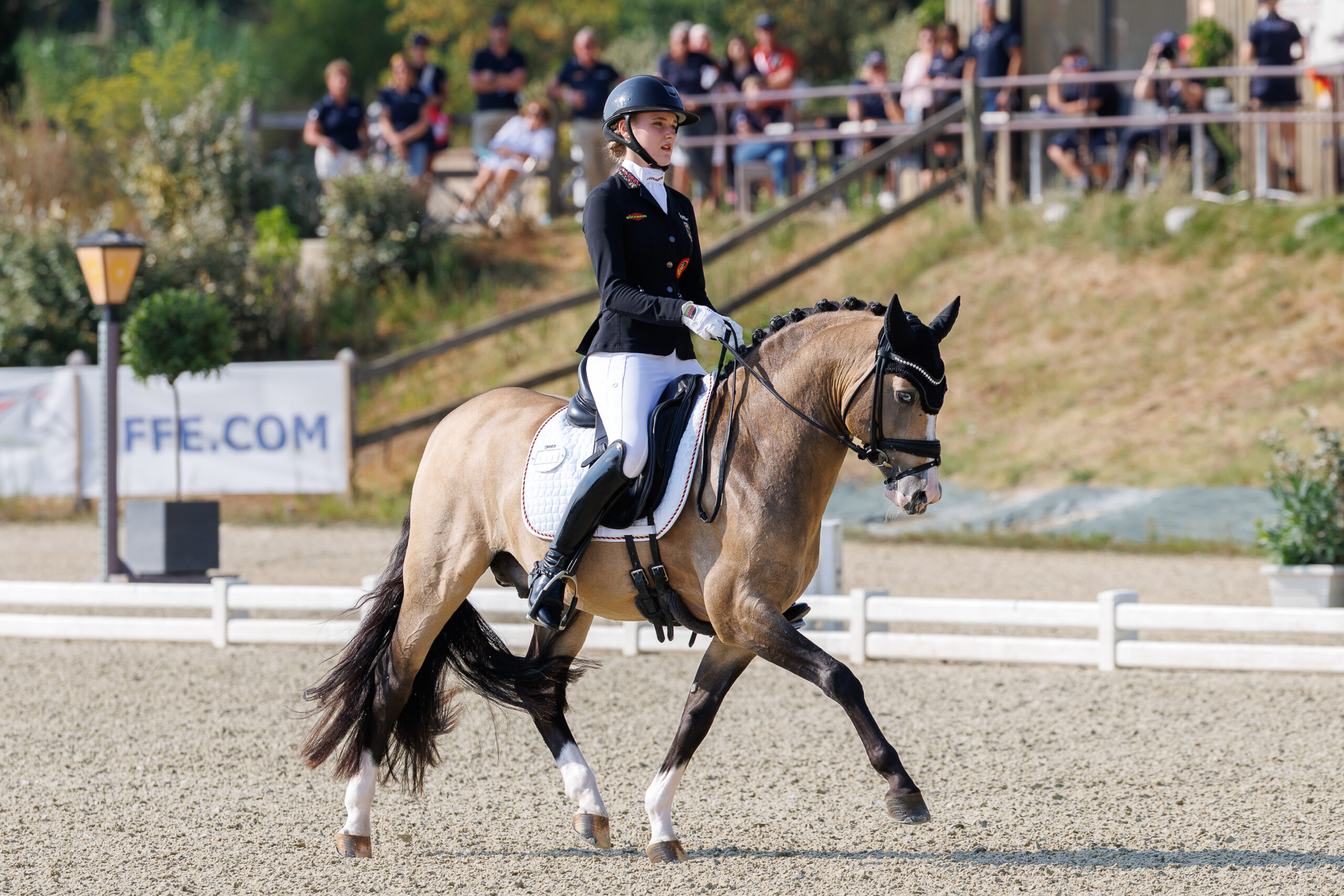 Auch in der Einzelwertung auf Goldkurs: Leni-Sophie Gosmann und Diamantini EA WE.
Foto: FEI/Libby Law Photography 