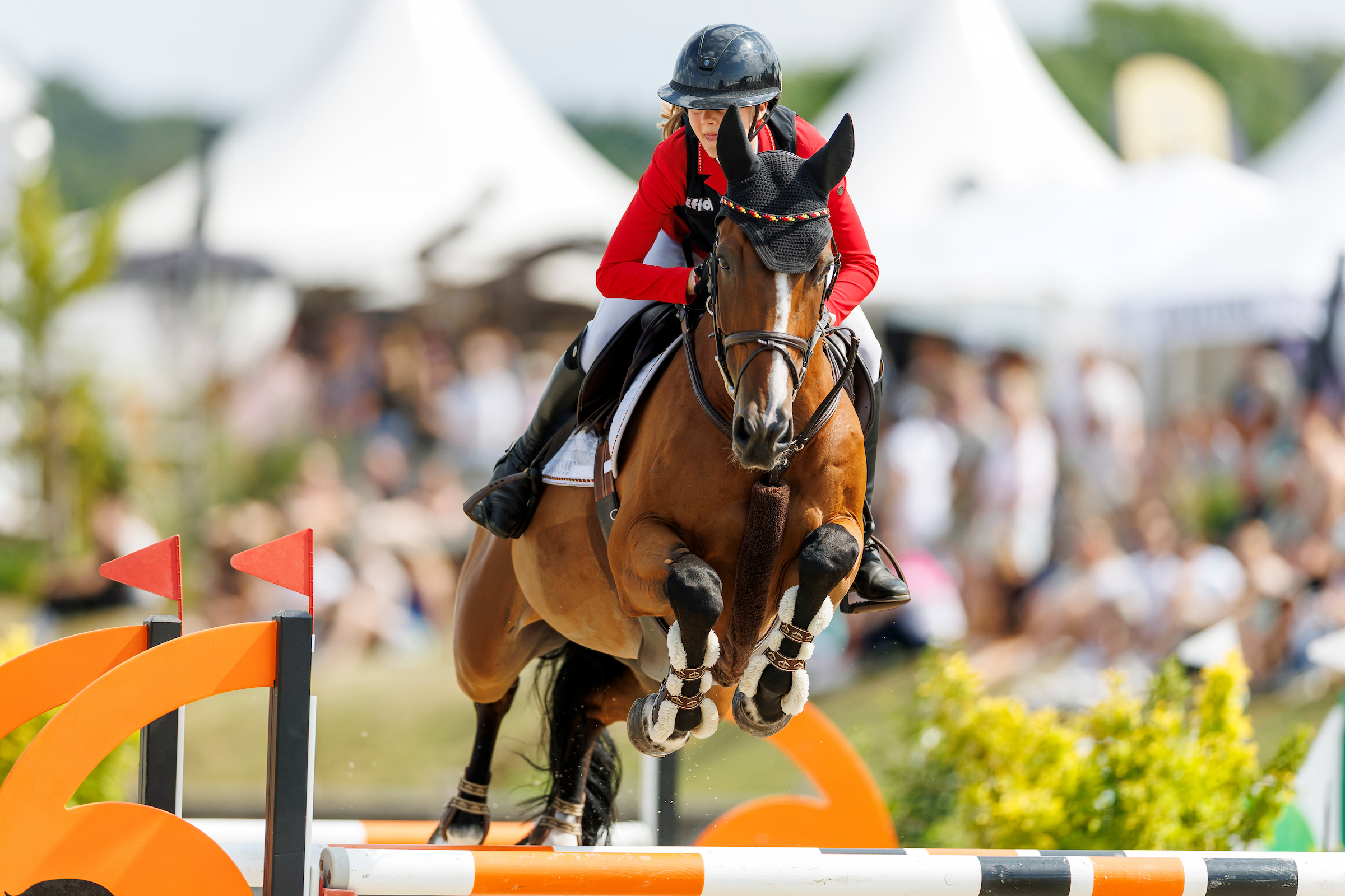 Mila Osing, die Schwester von Dressurreiterin Ava Osing, holte bei ihrer ersten EM auf Anhieb zwei Bronzemedaillen. Foto: sportfotos-lafrentz.de