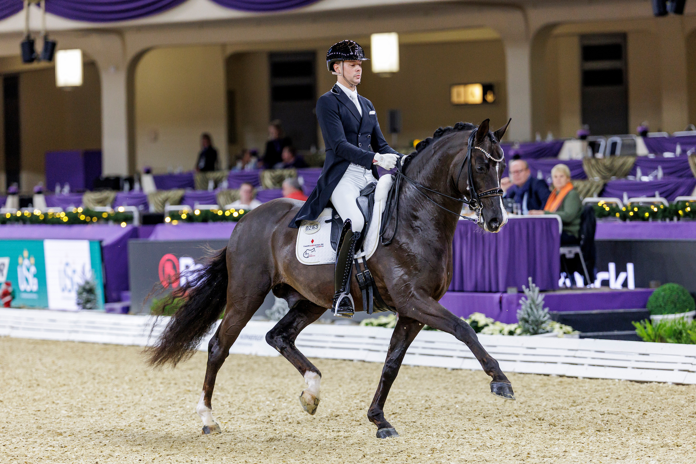 Burg Cup Finalist Bon Courage FRH Wins First S***-Level Competition