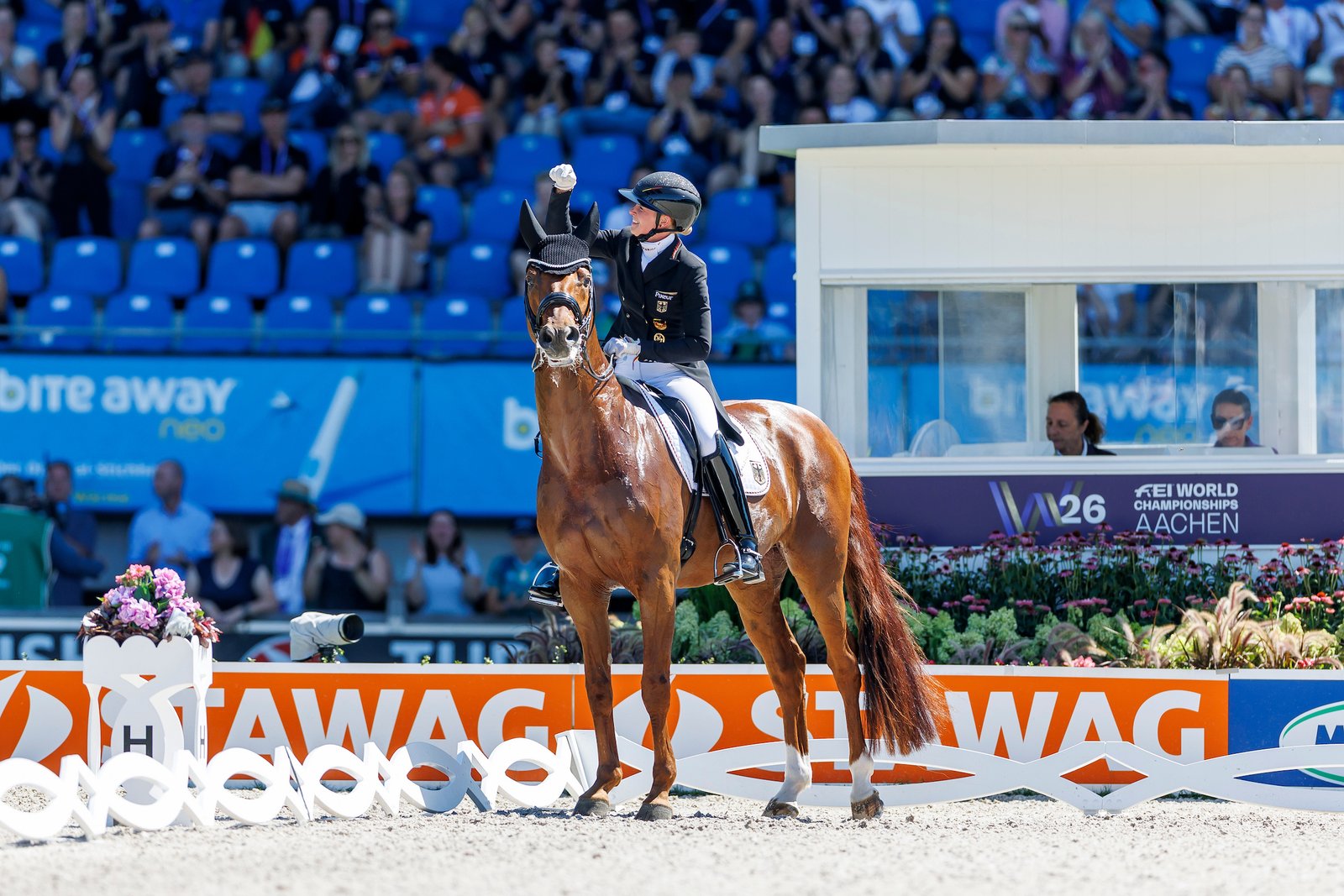 Ja, hat er fein gemacht, der Purzel! Aber die Katha auch! Foto: sportfotos-lafrentz.de