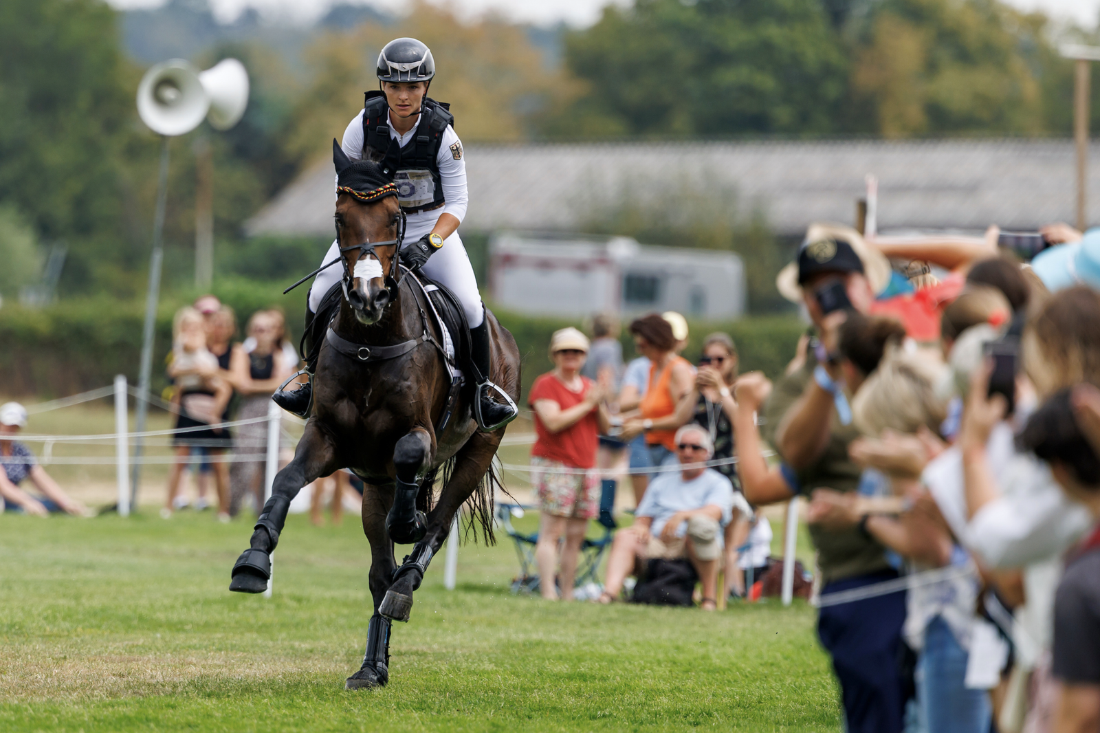 Eigentlich sahen Julia Krajewski und Nickel recht flott aus … Foto: sportfotos-lafrentz.de