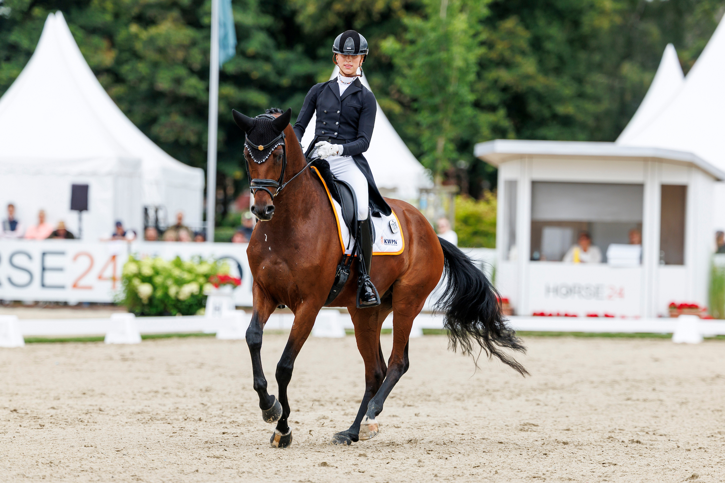 Ein sympathisches Paar: Tessa Kole und Odi Murona. Foto: Sportfotos-lafrentz.de