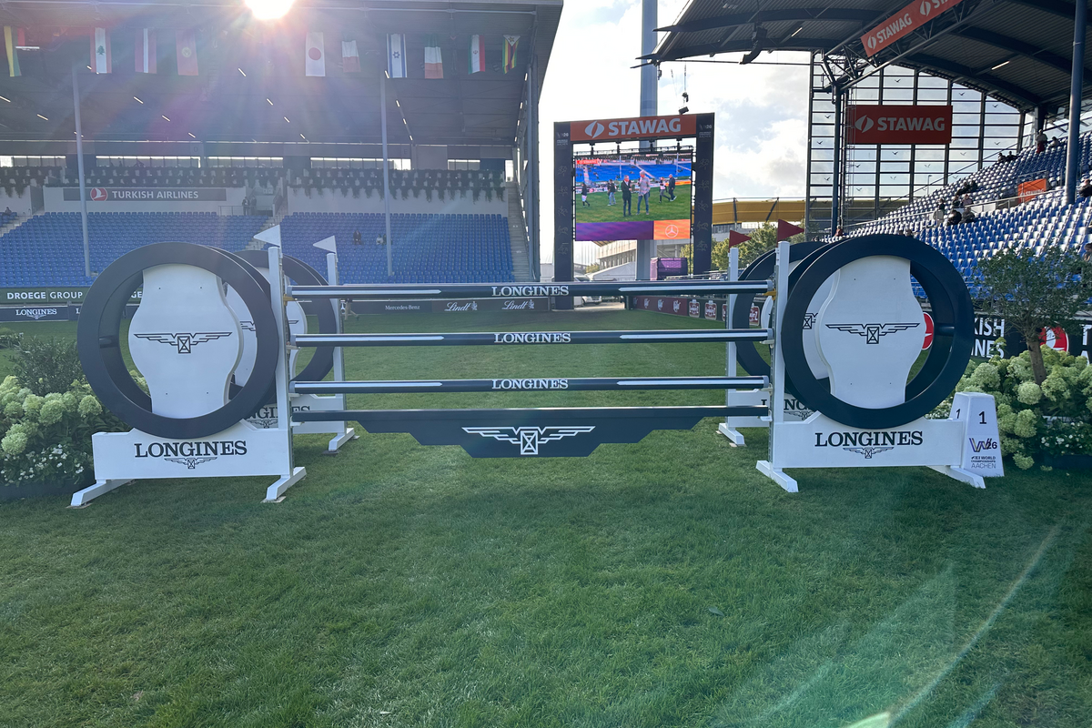 1 Longines Oxer