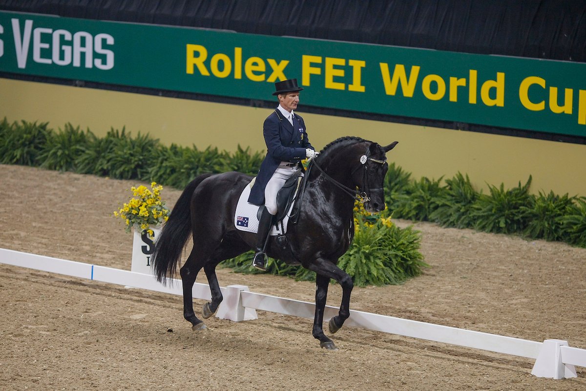 Tierquälerei – 18 Monate Sperre nach Prügelvideo: Australischer Olympiareiter Heath Ryan „wollte Pferd vor Schlachter retten“