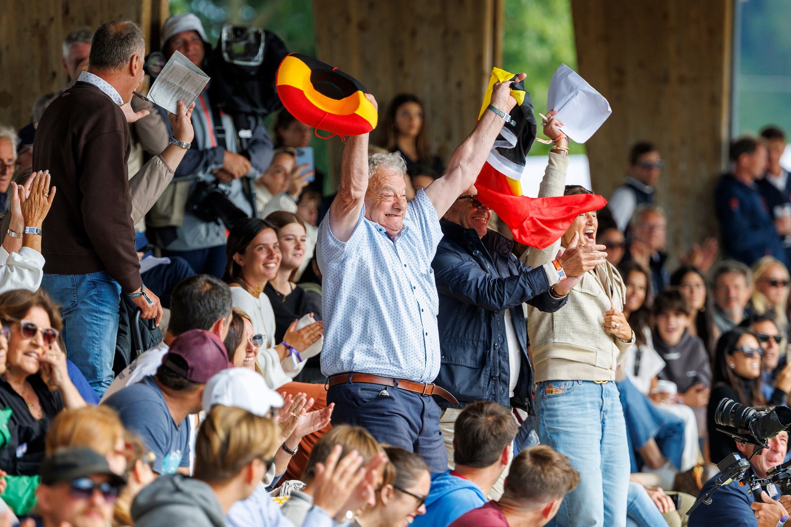 Der größte Fan: Opa Jos Ceulemans. Foto: www.sportfotos-lafrentz.de