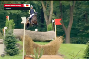 Bundeschampionat: rein Holsteiner Podium bei fünfjährigen Vielseitigkeitspferden, Sieg für Chesalico und Malin Hansen-Hotopp
