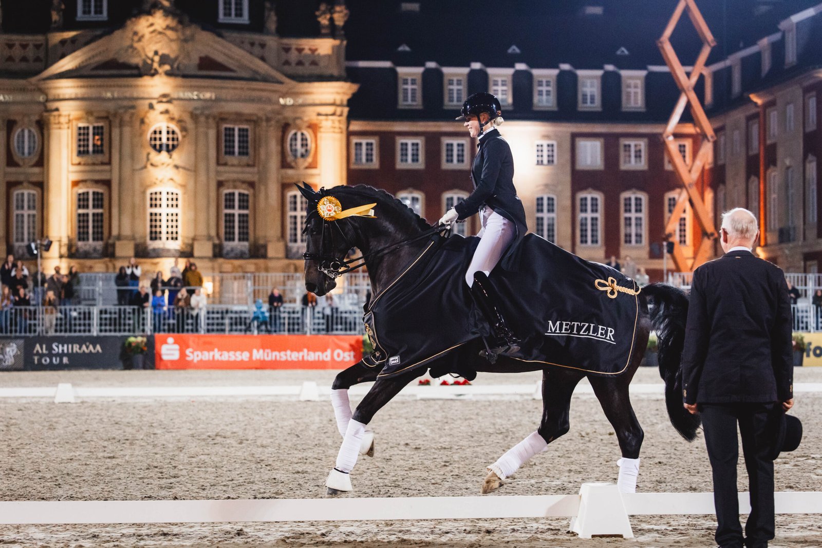 "Shine Bright like a Diamond" sang Rihanna und genau das hat Juliane Brunkhorsts Diamante Negro in der Kür von Münster getan. Foto: Johanna Milse