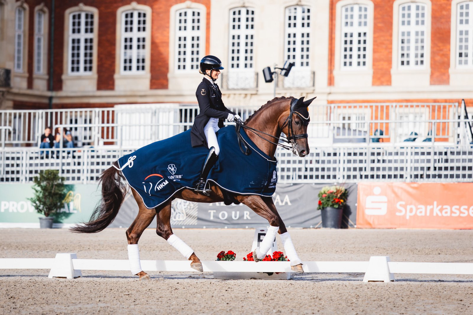 Siegerinnen in der Qualifikation für die DERBY Stars von Morgen: Bianca Nowag-Aulenbrock und Vaida Girl. Foto: Johanna Milse