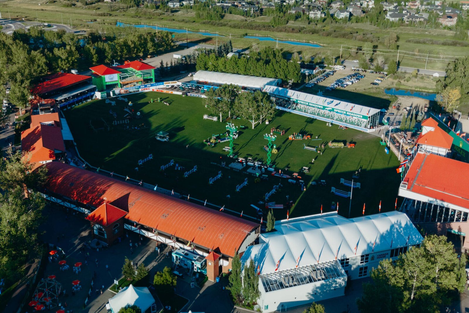 Die Arena von Spruce Meadows, der „International Ring“ aus der Luft. Foto: Spruce Meadows