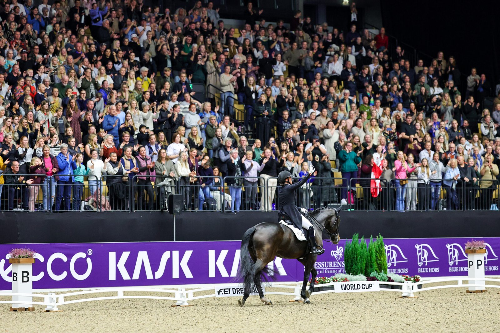 Überlegener Weltcup-Sieg für Laudrup-Dufour in Herning, Personal Best für van der Putten
