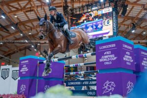 Weltcup Springen Oslo: Max Kühner siegt vor Harrie Smolders, Janne Friederike Meyer-Zimmermann Vierte