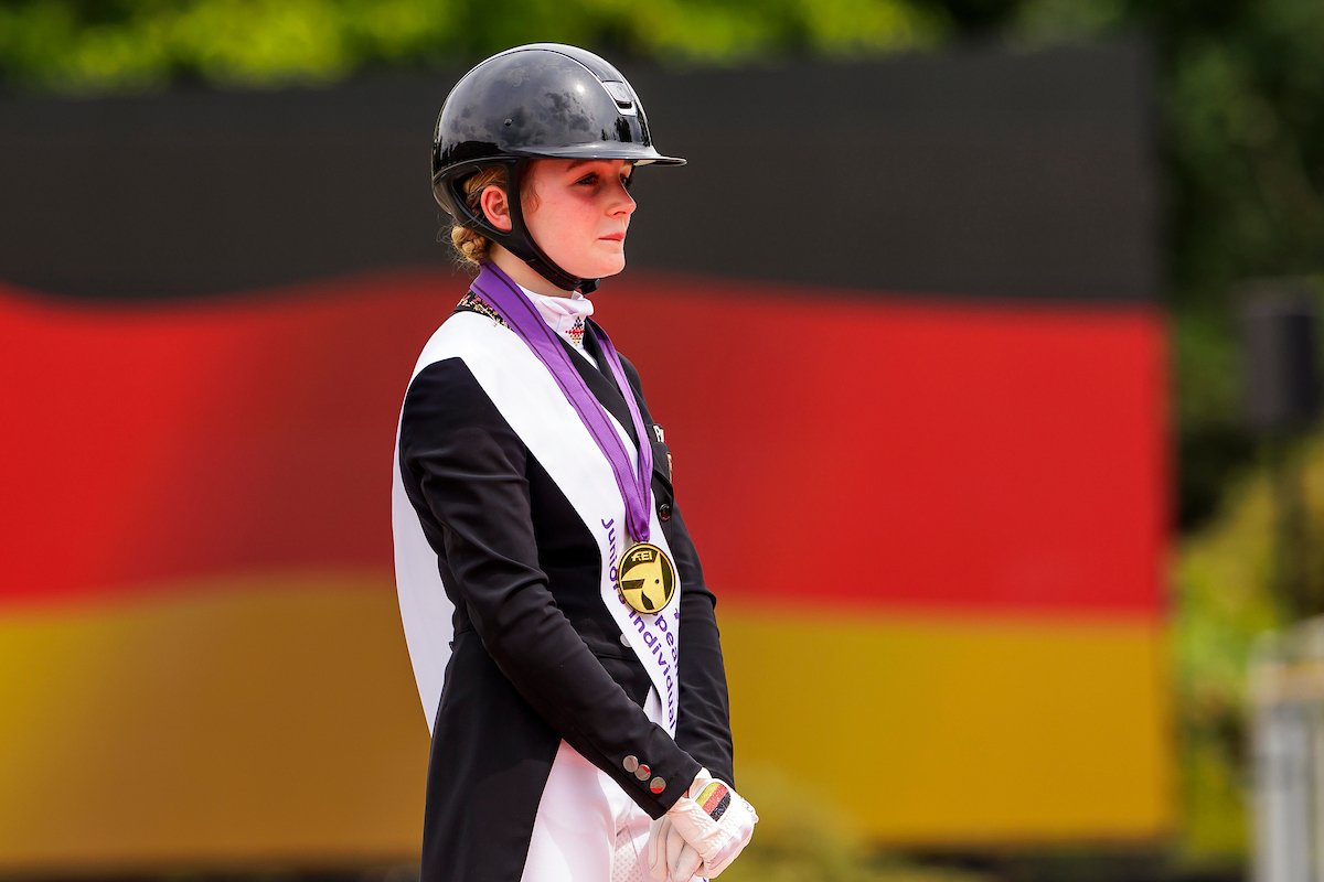 Was für ein Debüt! Debutant siegt in Guxhagen mit Rose Oatley